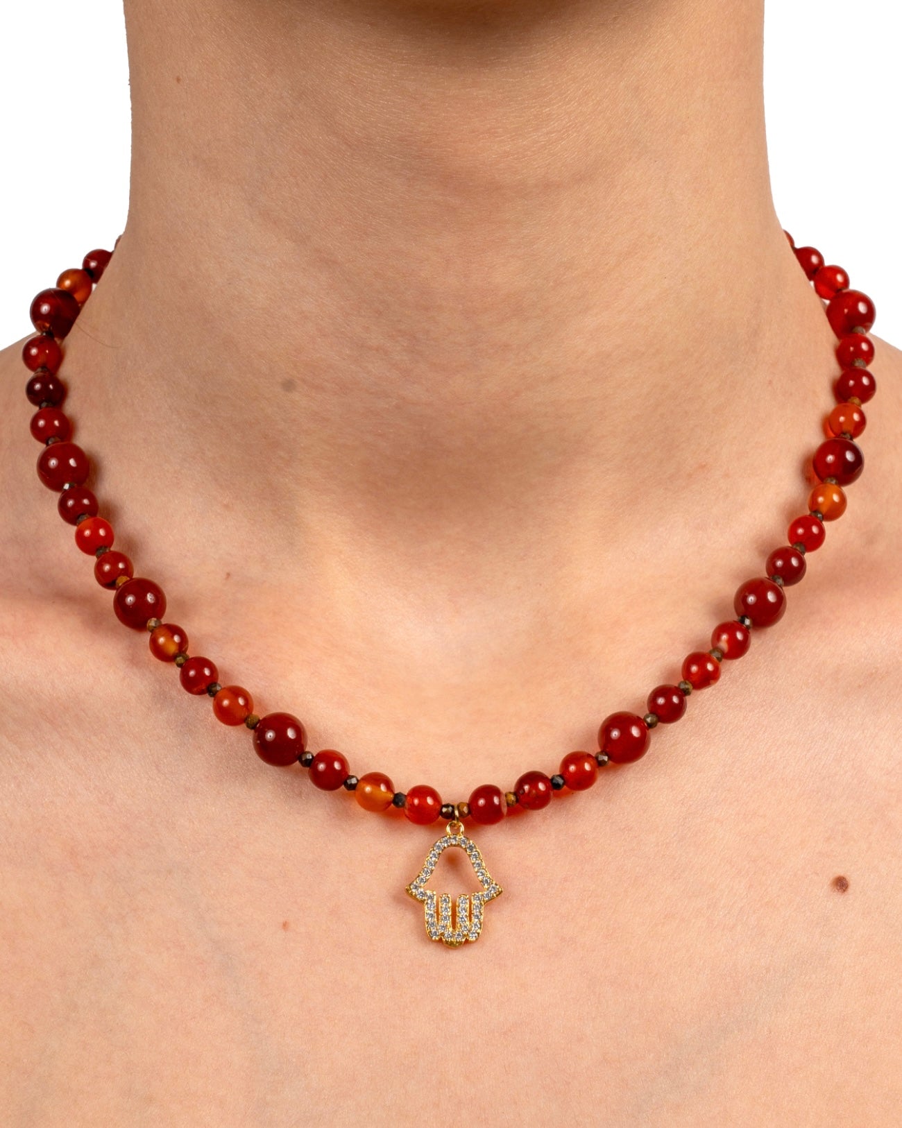 Çember Fatma Ana Eli Kolye