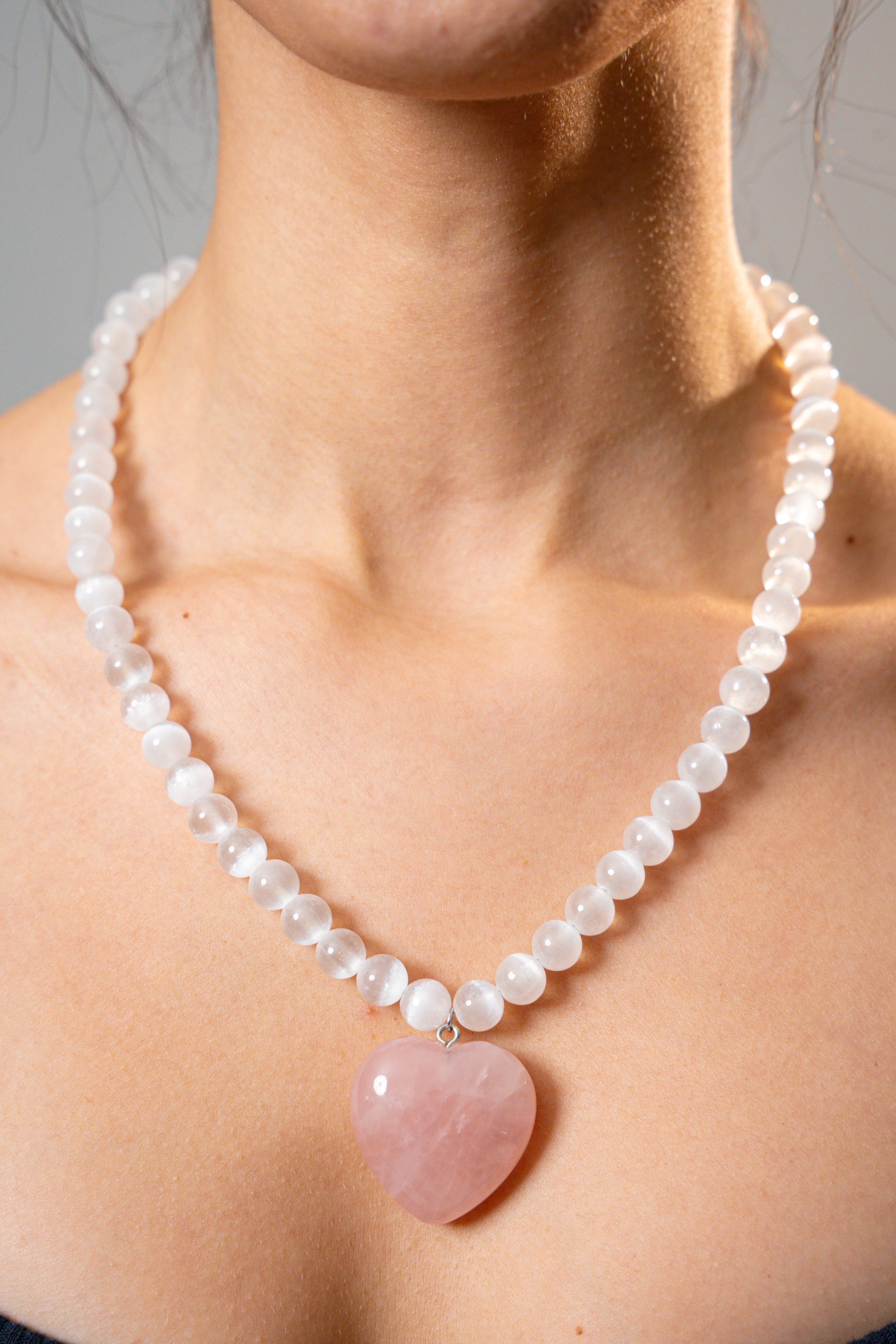 Sevgi Frekansı Kolye